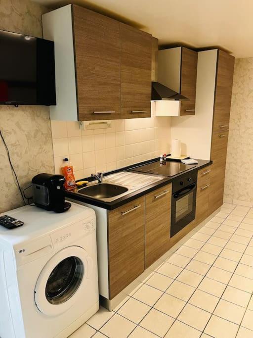 Appart Illy Cosy Et Confortable Saint-Etienne  Ngoại thất bức ảnh
